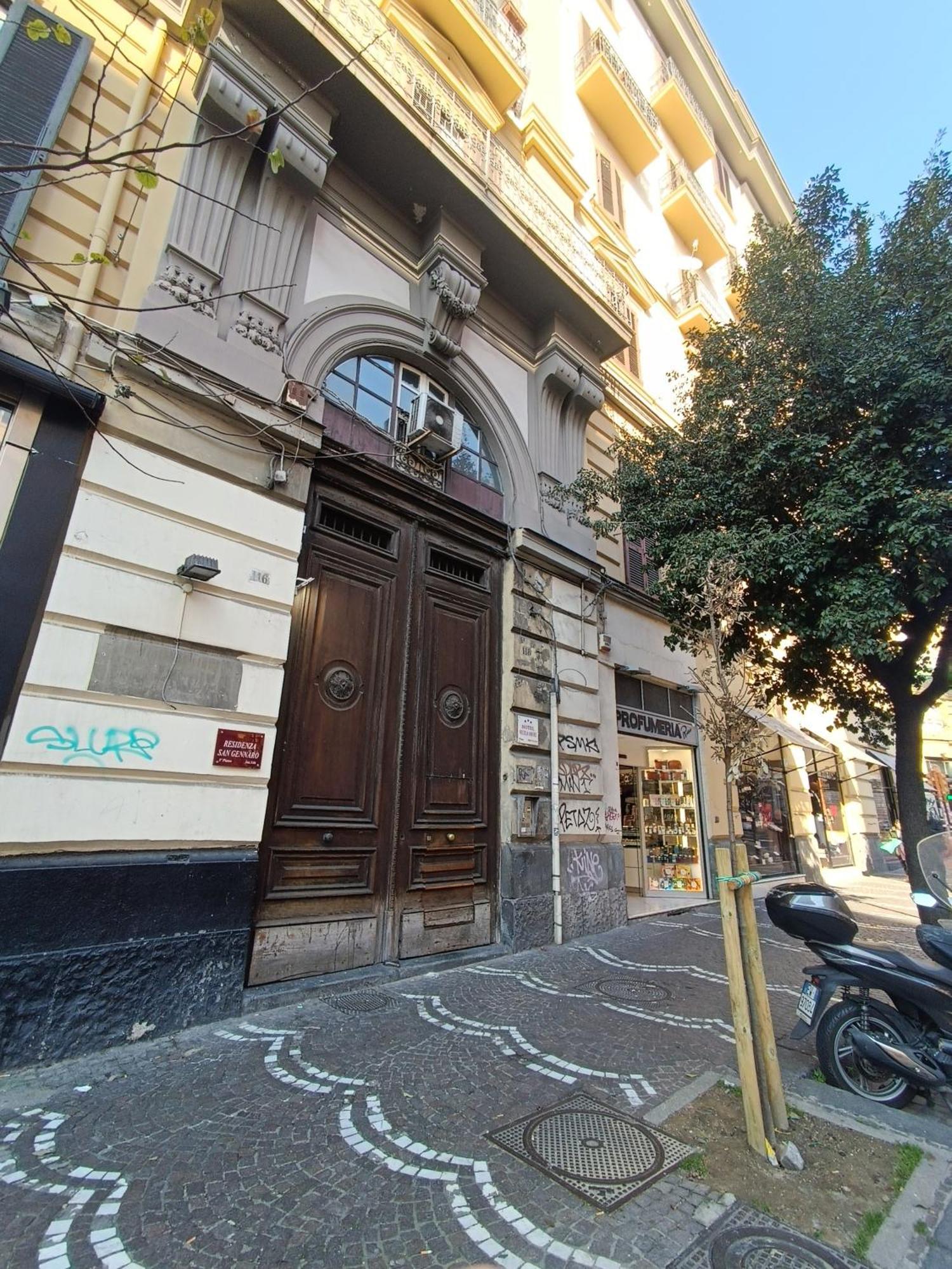 Residenza Geri - Suite And Home Napoli Centro Exterior photo